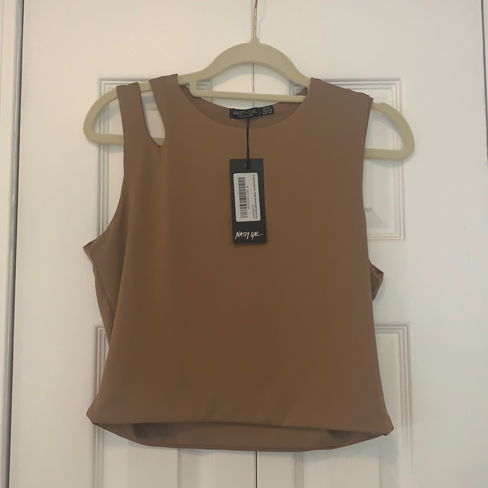 Brown tank